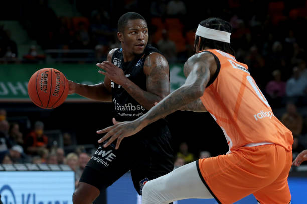 全融入球队 全融入球队