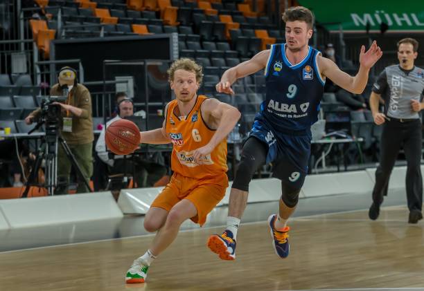 还在关键时 还在关键时